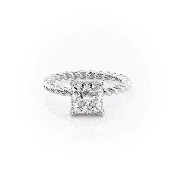 The Alice Set With A 1.5 Carat Princess Lab Diamond For Sale